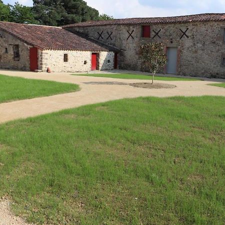 Gite 18Eme Renove Avec Piscine Couverte, Terrasse, Loisirs Et Wifi - 6 Pers. - Fr-1-426-432 레헤르비에르 외부 사진